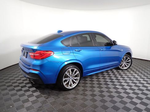 Used 2018 BMW X4 M40i image 21