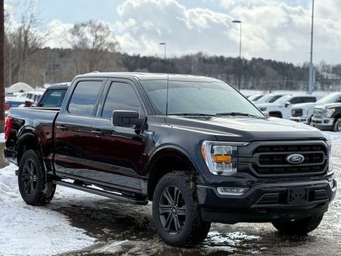 Certified 2022 Ford F150 XLT w/ Equipment Group 302A High image 28