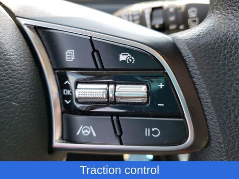 Used 2024 Kia Seltos LX AWD/4WD image 13