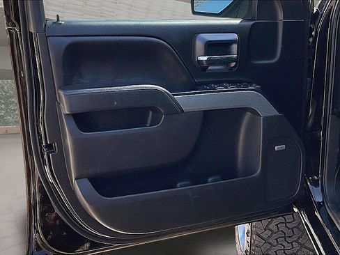 Used 2018 Chevrolet Silverado 1500 LT w/ Texas Edition image 17