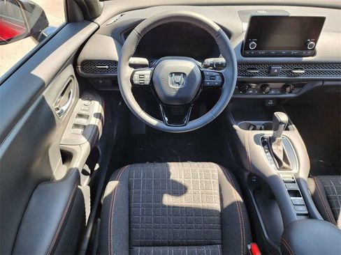 Used 2024 Honda HR-V Sport image 23