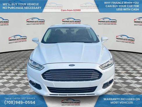 Used 2015 Ford Fusion SE w/ Equipment Group 201A FWD image 2