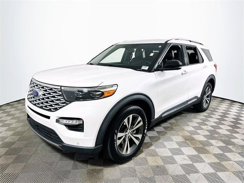 Used 2020 Ford Explorer Platinum w/ Premium Technology Package image 7