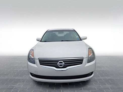 Used 2009 Nissan Altima 2.5 S w/ Convenience Pkg FWD image 2