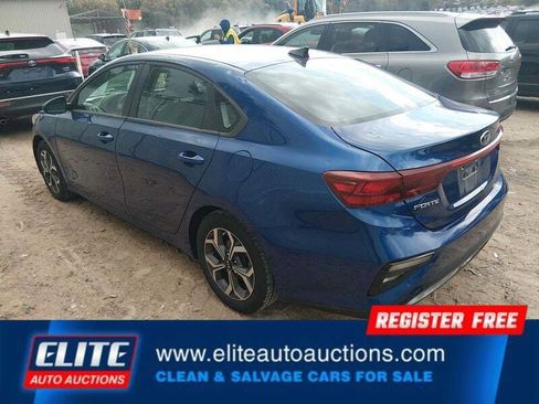 Used 2020 Kia Forte LXS FWD image 5