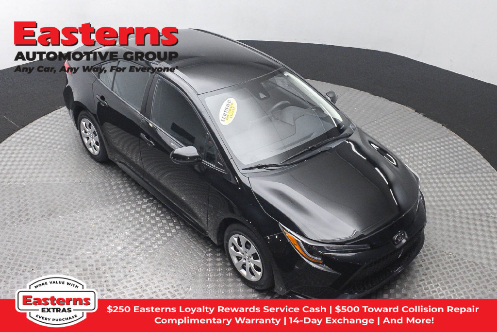 Used 2021 Toyota Corolla LE w/ Carpet Mat Package (TMS) FWD image 4