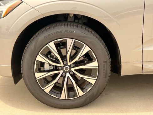 New 2025 Volvo XC60 B5 Core w/ Climate Package image 12
