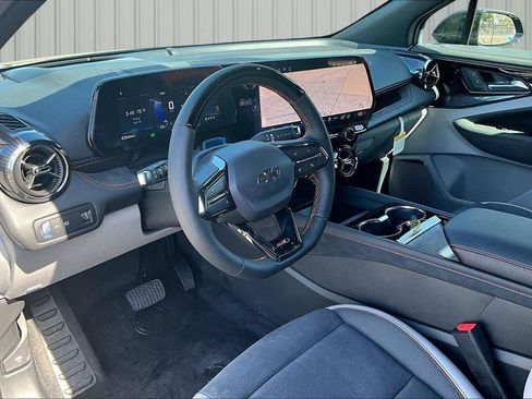 New 2026 Chevrolet Blazer EV SS AWD/4WD image 3