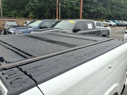 Used 2022 RAM 1500 Limited AWD/4WD image 19