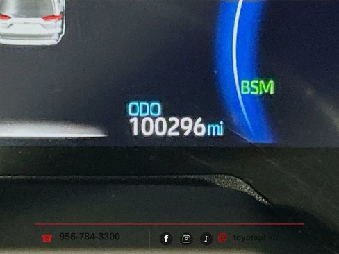 Used 2023 Toyota RAV4 SE AWD/4WD image 11