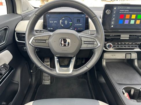 Used 2025 Honda Prologue Touring image 15