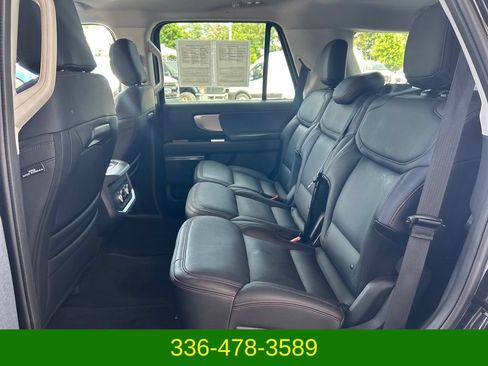 Used 2025 Ford Expedition Active RWD image 29