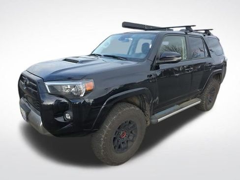 Used 2024 Toyota 4Runner TRD Off-Road Premium w/ TRD Black Wheel Package (TMS) image 5