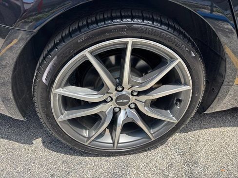 Used 2023 Genesis G70 2.0T RWD image 10