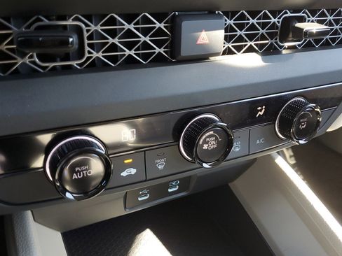 New 2025 Honda Accord LX image 27