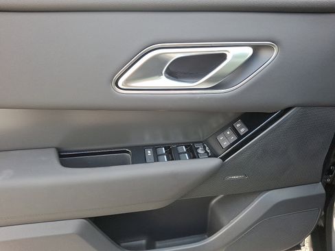 New 2026 Land Rover Range Rover Velar S AWD/4WD image 11