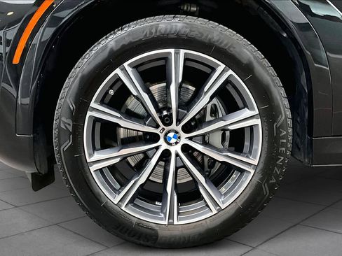 Used 2025 BMW X6 xDrive40i image 10