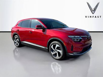 New 2025 VinFast VF 8 Eco
