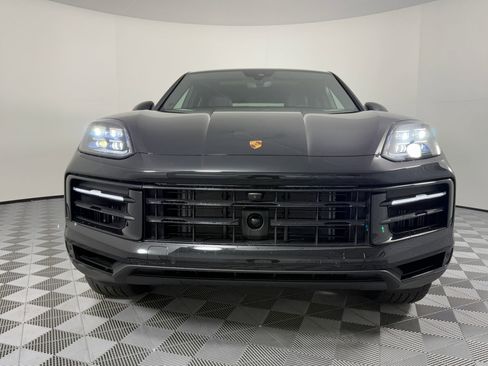 Certified 2026 Porsche Cayenne Coupe AWD/4WD image 6