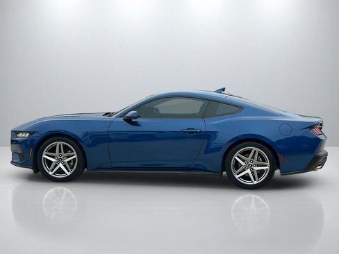 Used 2024 Ford Mustang Coupe RWD image 8