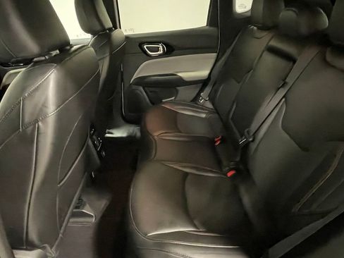 Used 2023 Jeep Compass Limited AWD/4WD image 18
