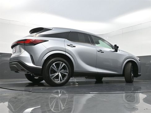 Used 2023 Lexus RX 350 Premium image 31
