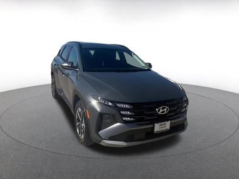 Used 2025 Hyundai Tucson SEL image 3