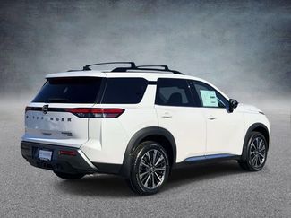 New 2026 Nissan Pathfinder Platinum video 2