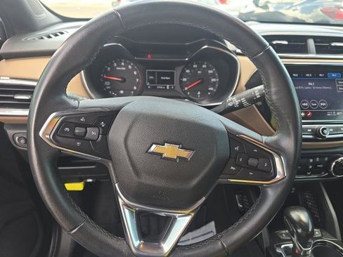 Used 2021 Chevrolet TrailBlazer ACTIV w/ Convenience Package FWD image 10