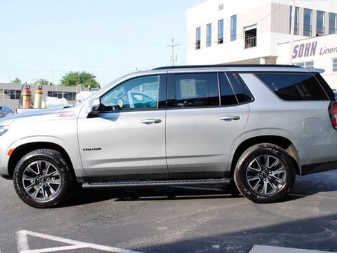 Used 2023 Chevrolet Tahoe Z71 w/ Luxury Package AWD/4WD image 6