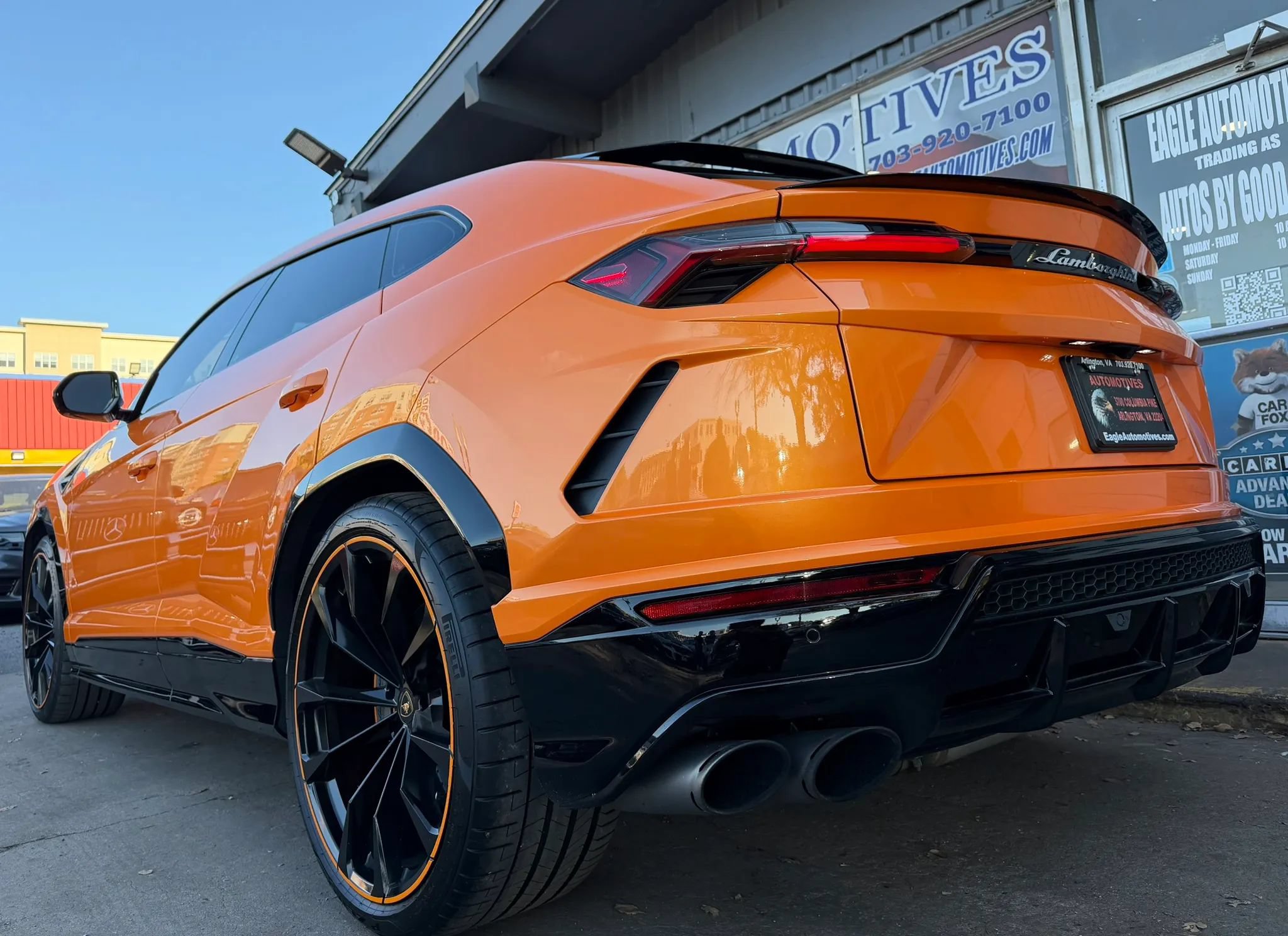 Used 2021 Lamborghini Urus AWD/4WD image 5
