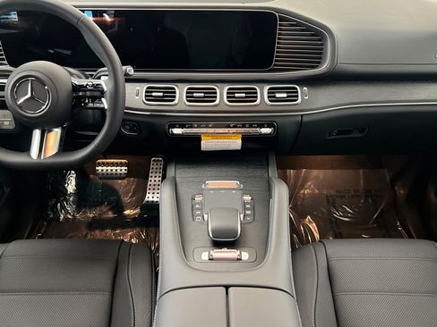New 2026 Mercedes-Benz GLS 450 4MATIC image 13