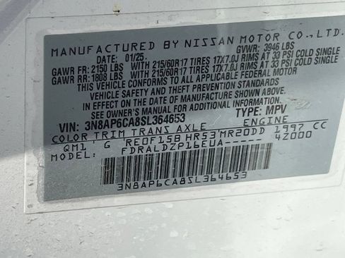 Used 2025 Nissan Kicks SV FWD image 25