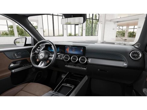 New 2026 Mercedes-Benz GLB 35 AMG 4MATIC image 6