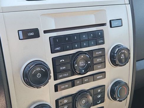 Used 2011 Ford Escape XLT w/ 202A Rapid Spec Order Code AWD/4WD image 29