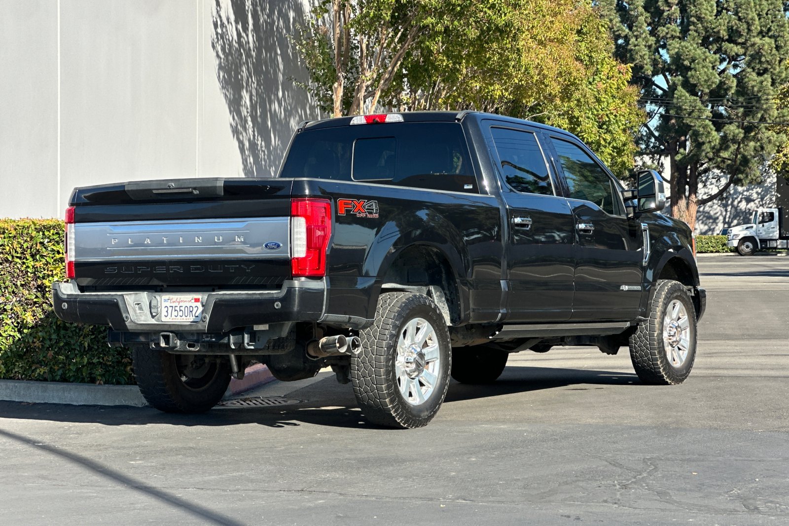 Used 2019 Ford F250 Platinum w/ Platinum Ultimate Package AWD/4WD image 4