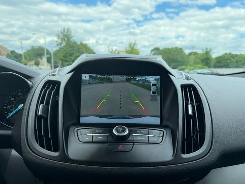 Used 2018 Ford Escape SEL w/ Ford Safe & Smart Package AWD/4WD image 14