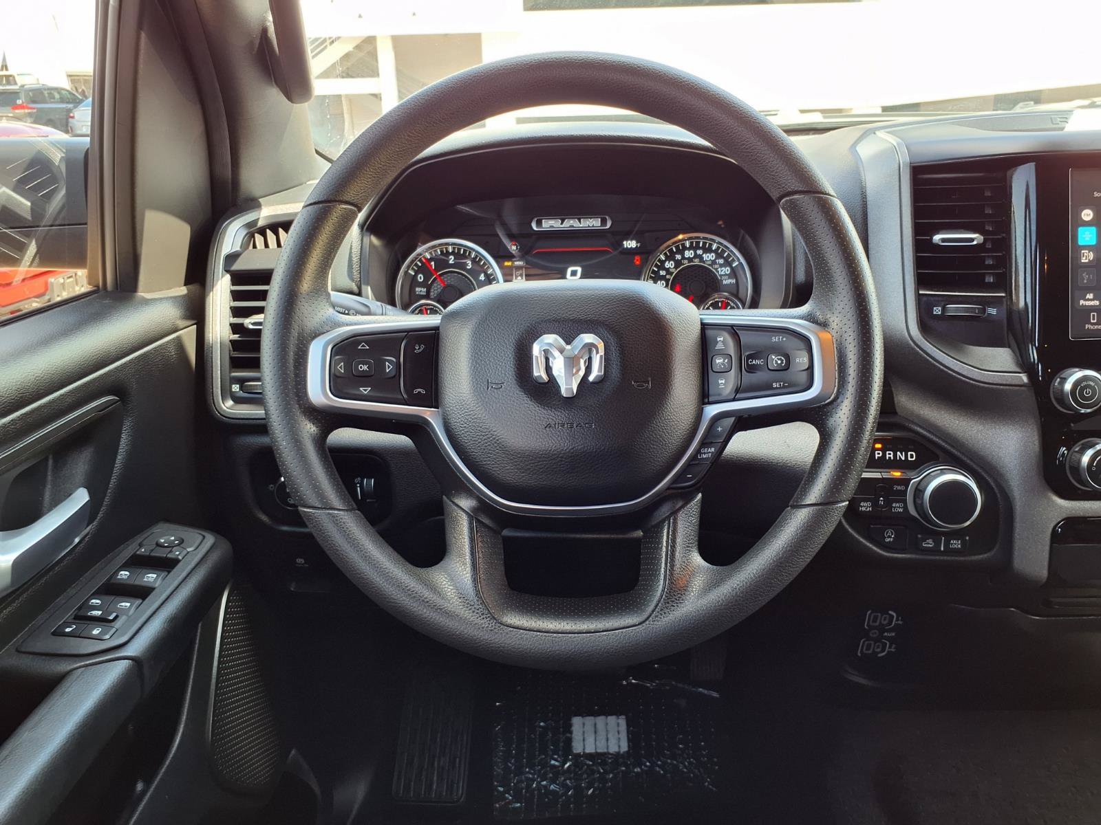 Used 2025 RAM 1500 Warlock AWD/4WD image 17