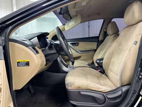 Used 2011 Hyundai Elantra GLS w/ Preferred Equipment Pkg 3 image 18