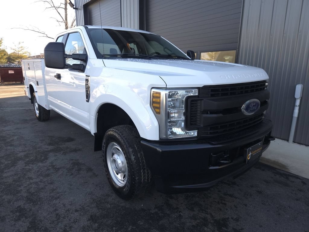 Used 2019 Ford F250 XL w/ Snow Plow Prep Package AWD/4WD image 6