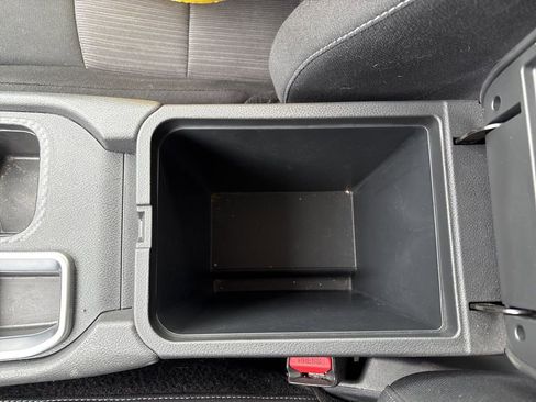 Used 2023 Nissan Sentra SV image 37