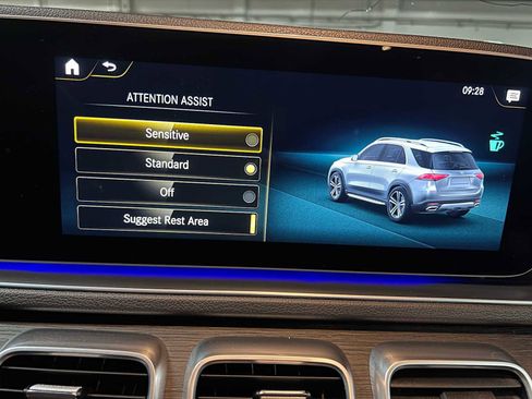 Used 2021 Mercedes-Benz GLE 350 4MATIC image 40