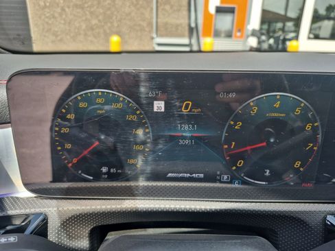 Certified 2022 Mercedes-Benz CLA 35 AMG 4MATIC image 7