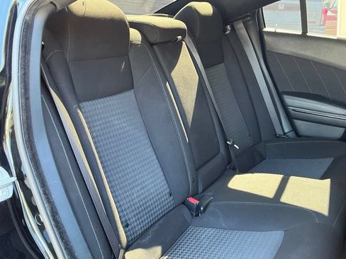 Used 2022 Dodge Charger R/T w/ Blacktop Package RWD image 27