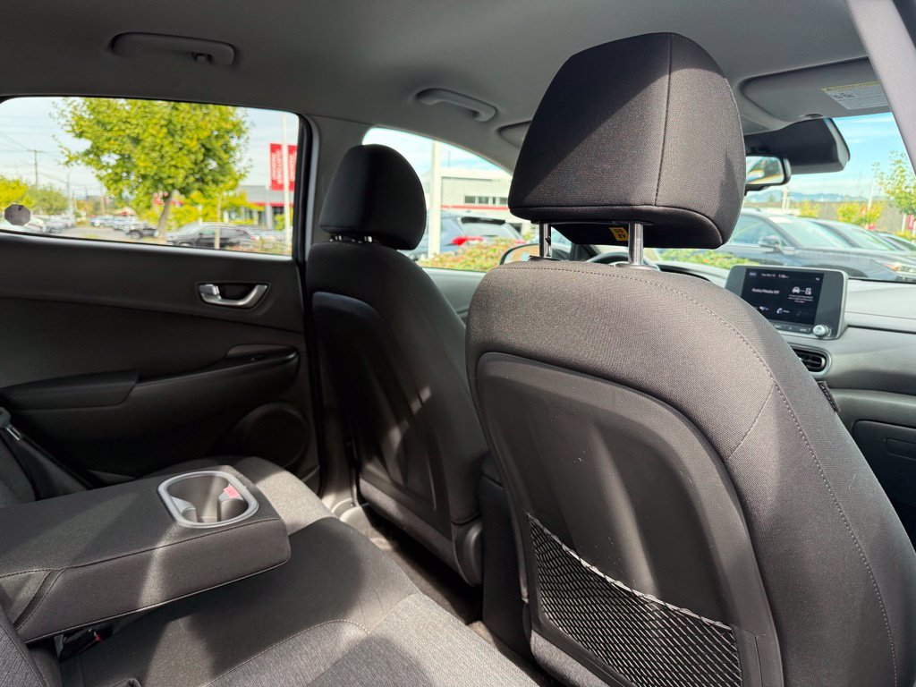 Used 2022 Hyundai Kona SEL w/ Cargo Package FWD image 19