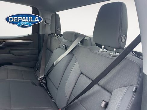 Used 2025 GMC Sierra 1500 Elevation image 17