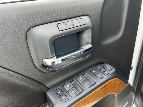 Used 2015 Chevrolet Silverado 3500 LTZ w/ Duramax Plus Package image 11