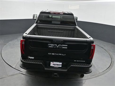 Used 2024 GMC Sierra 3500 Denali Ultimate image 31
