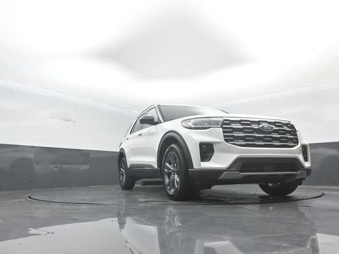New 2026 Ford Explorer Active w/ Active Comfort Package AWD/4WD image 35