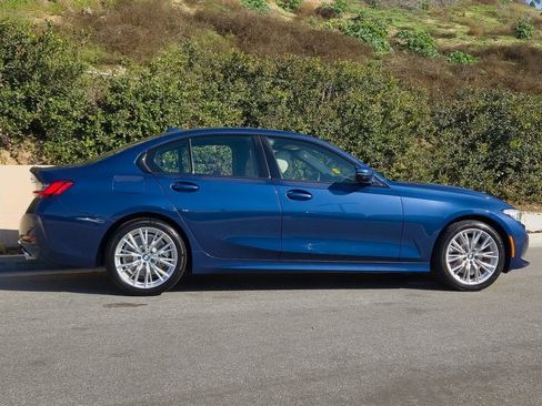 Used 2023 BMW 330i Sedan w/ Convenience Package image 4